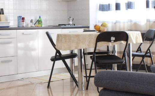 2025年农历九月十六这日子搬家旺不旺？ 今日乔迁搬家吉利吗？