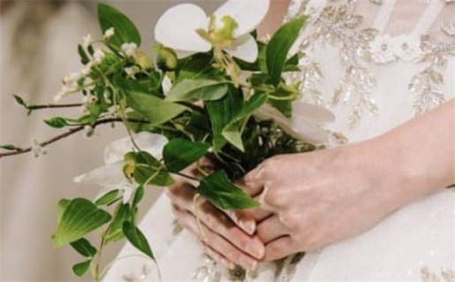 2025年农历九月十九结婚合不合适? 办喜事算好日子? 2025年农历九月十九结婚合不合适? 办喜事算好日子?