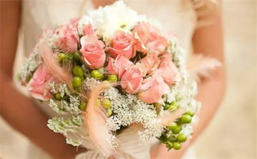 2025年10月30日是否属于领证吉日？ 今日领证好吗