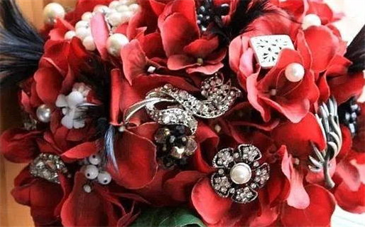 2025年农历十月廿二这日子领证旺不旺？ 今日登记领证吉利吗？