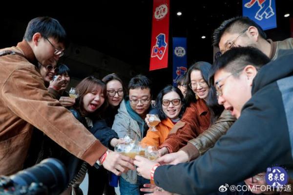 十月节日大全：带你体验多样的庆祝方式
