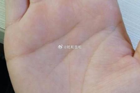 手相中的横纹对女性未来的影响分析