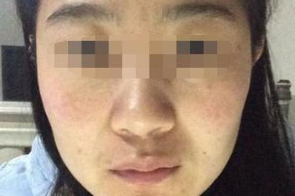 如何通过歪嘴面相识别一个人的潜在性格