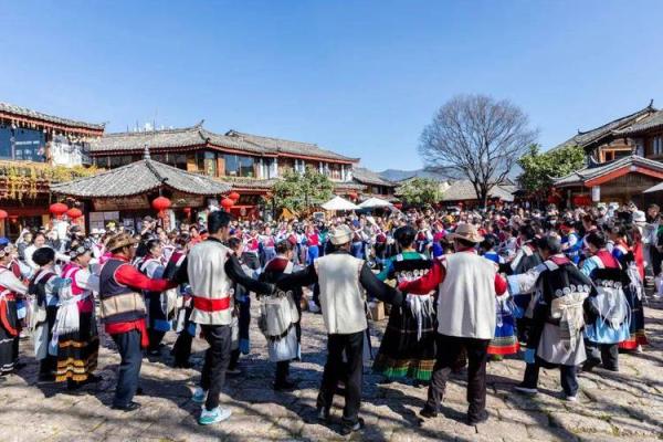 云南节日狂欢：走进民族文化的节庆时光