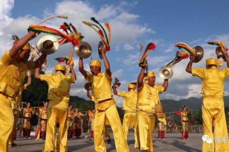 云南节日狂欢：走进民族文化的节庆时光