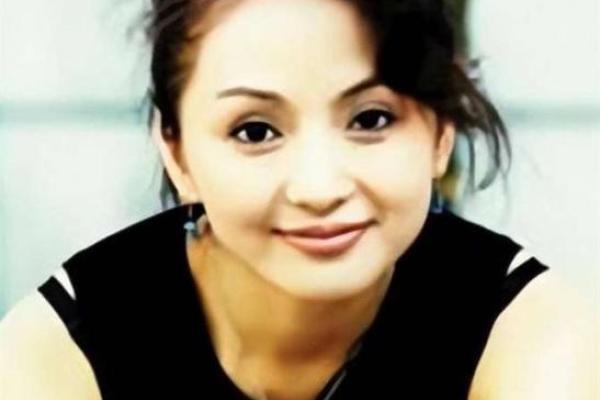 刘丹命理解析：解读命运与人生的深层联系
