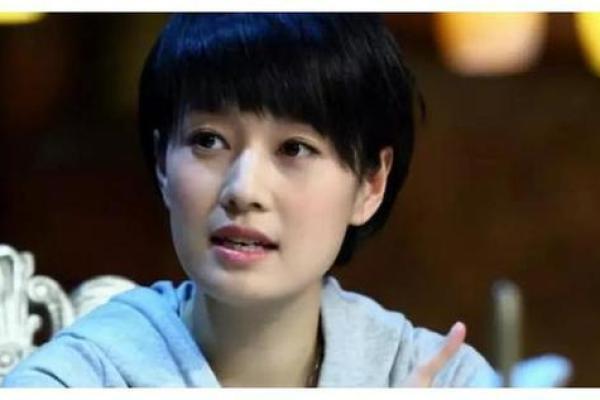 命理视角下的马伊俐：揭开她的人生密码与成功之道