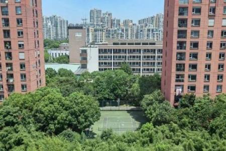 建筑选址与方位的风水影响