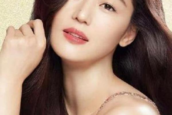 全智贤命理深度解读：如何塑造她的公众形象