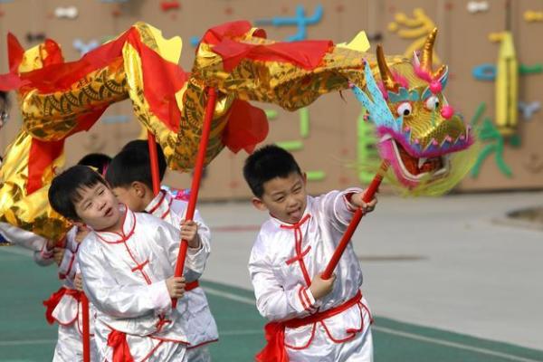 不同国家的节日风俗与庆祝活动