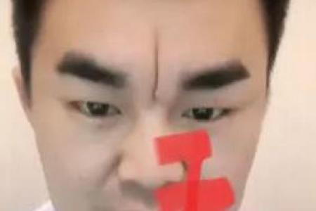 揭开男人印堂八字纹的命运之谜