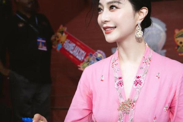 少女面相解析：揭秘青春美貌的秘密武器