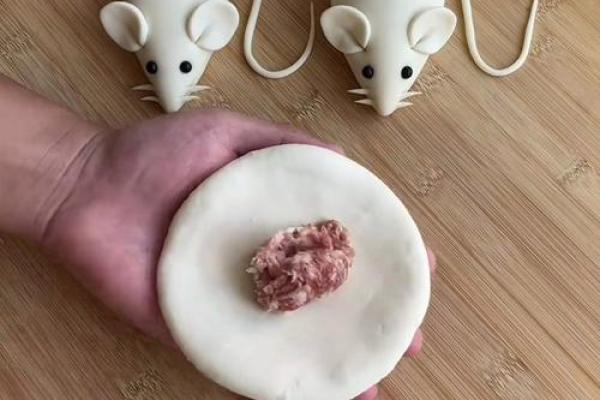 馒头：揭秘中国传统美食的生肖秘密