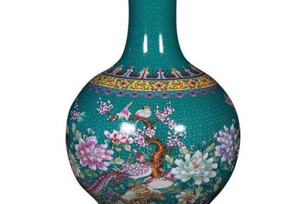家居风水禁忌揭秘：大花瓶摆客厅，小心犯了这些大忌