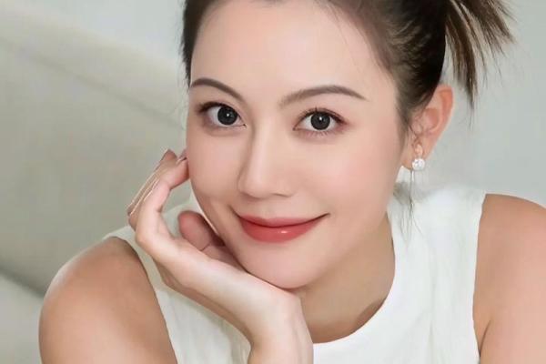 好女人面相：揭秘十大魅力特征，一眼识别温柔贤淑佳人