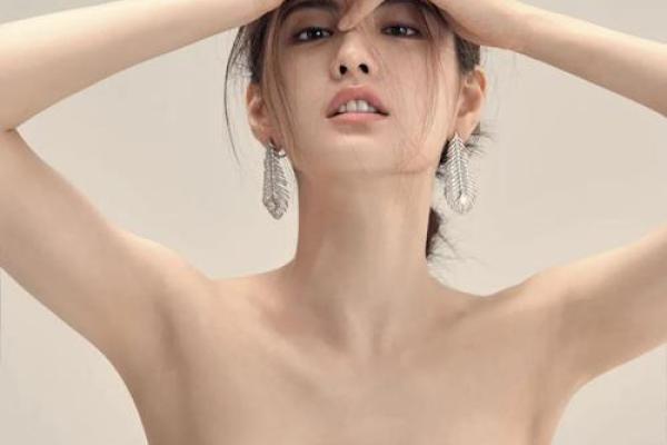 倾城佳人，面相解码：揭秘美女的神秘魅力