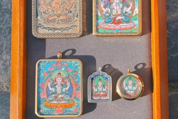 十二星座本命佛揭秘：守护你的运势与财运，快来认领你的护身符