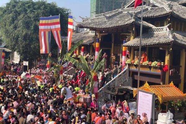 揭秘傣族盛大祭祀节日：传统民俗文化盛宴