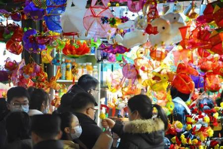 以色列冬日狂欢：揭秘12月传统节日风俗盛宴