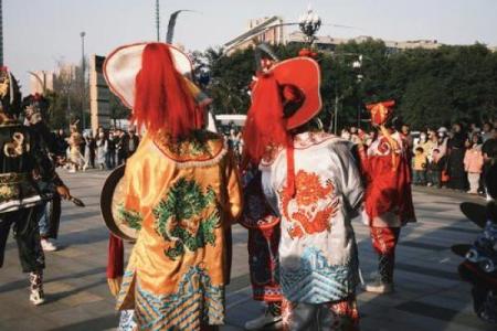 解锁传统节日新姿势：这些民俗你get了吗？