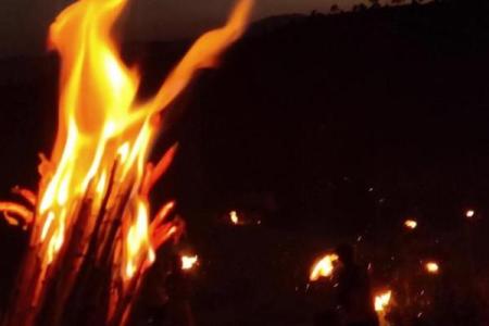 火把节传奇：揭秘彝族神秘祭祀，火光中的古老风俗之旅