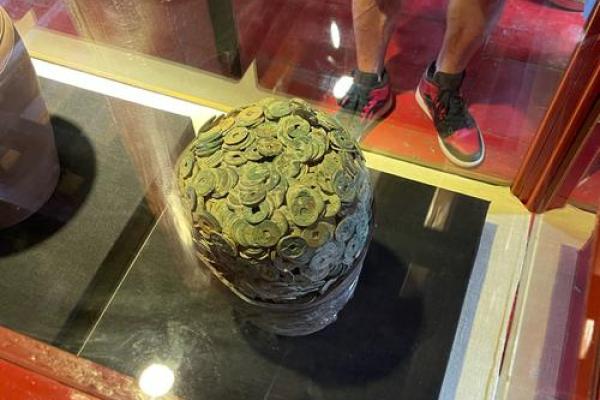 揭秘杨家将传奇风水：千年古宅蕴藏神秘力量