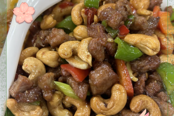 回民佳节美食盛宴，独家揭秘传统民俗背后的风味传奇