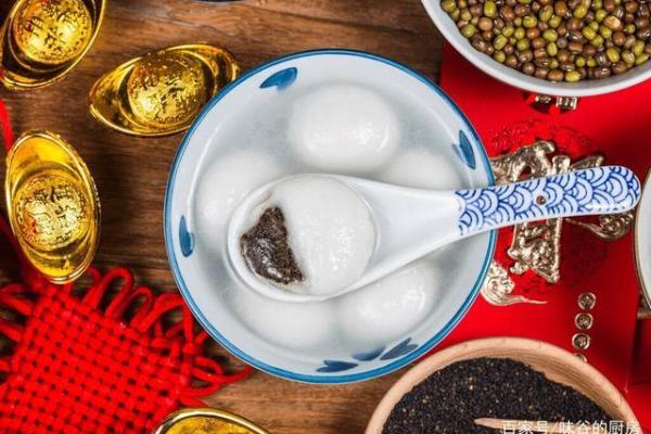 春节必备：八大传统民俗，让你年味十足