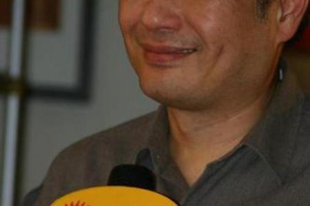李安的八字与导演之路：天赋与命运的交织