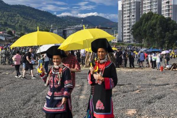 五一狂欢，揭秘传统民俗背后的奇妙故事