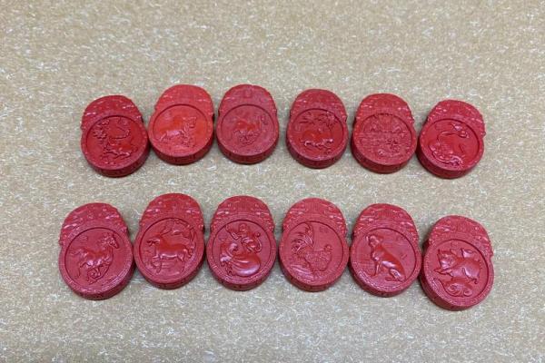 生肖守夜：揭秘十二生肖守护之夜的神秘力量