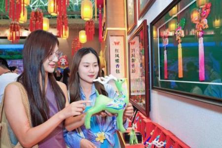 千年古韵，今朝盛宴：揭秘传统节日风俗背后的故事