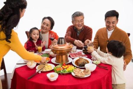 四月风情：盘点传统与现代交织的五大节日盛宴