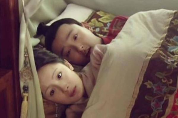 女命重妻：揭秘古代女性的婚姻命运