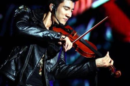 十二生肖狂欢夜，王力宏演绎生肖传奇