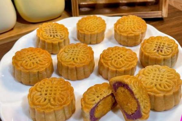 中秋团圆夜，非遗美食大赏：揭秘传统习俗背后的风味传奇