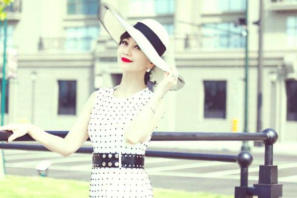 齐眉刘海隐藏的秘密:揭秘你的运势与性格 齐眉刘海隐藏的秘密:揭秘你的运势与性格