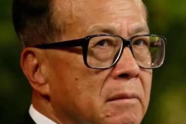 从李嘉诚命理看成功的真正原因