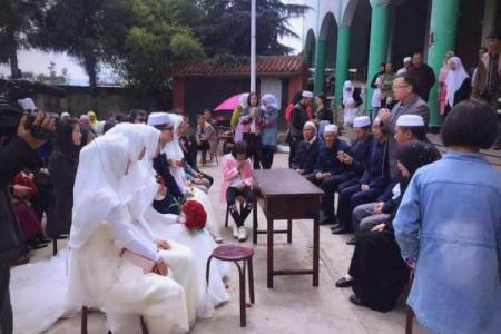 夏日盛宴，回汉共庆：揭秘回族传统节日习俗