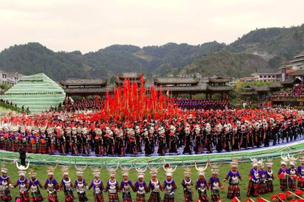 苗族夏韵狂欢：一场不可错过的节日民俗盛宴