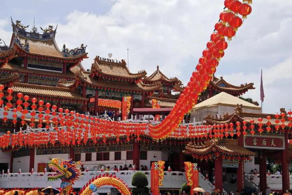 马来西亚风情盛宴:探寻多元文化的璀璨节日 马来西亚风情盛宴:探寻多元文化的璀璨节日