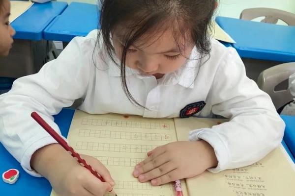 开字命名，打破传统，赋予孩子无穷可能