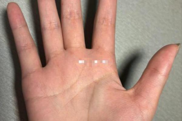 手相揭秘:智能线预示你的智慧与未来 手相揭秘:智能线预示你的智慧与未来