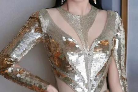 女强人面相揭秘：气场全开，魅力四射